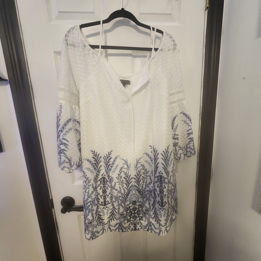 Elegant White and Blue Women's Top